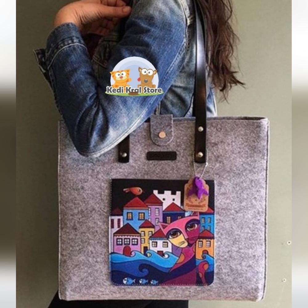 BiggDesign Cat And City 100% Felt Shoulder Waterproof